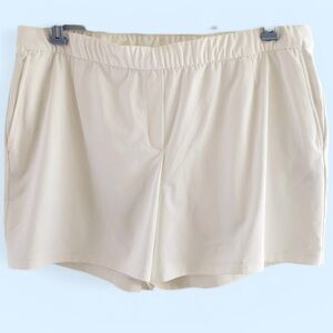 NIKE Women's XL - Lightweight WHITE Athletic Drawstring Shorts